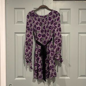 Milly of New York women’s dress bows at the bottom of the sleeves SIZE 2